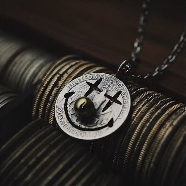 Dark Clown Pendant - DAO&NATURE