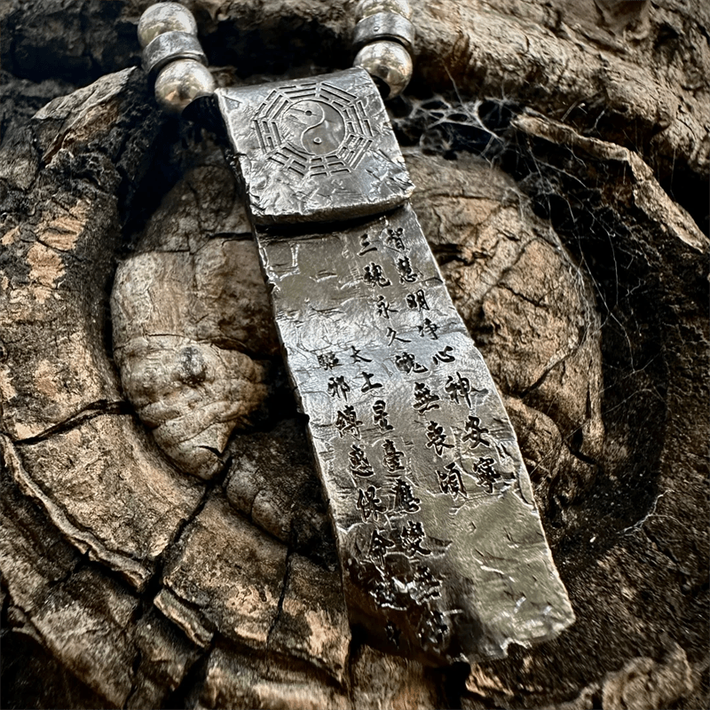 🛡️ Taoist Talisman Pendant - DAO&NATURE