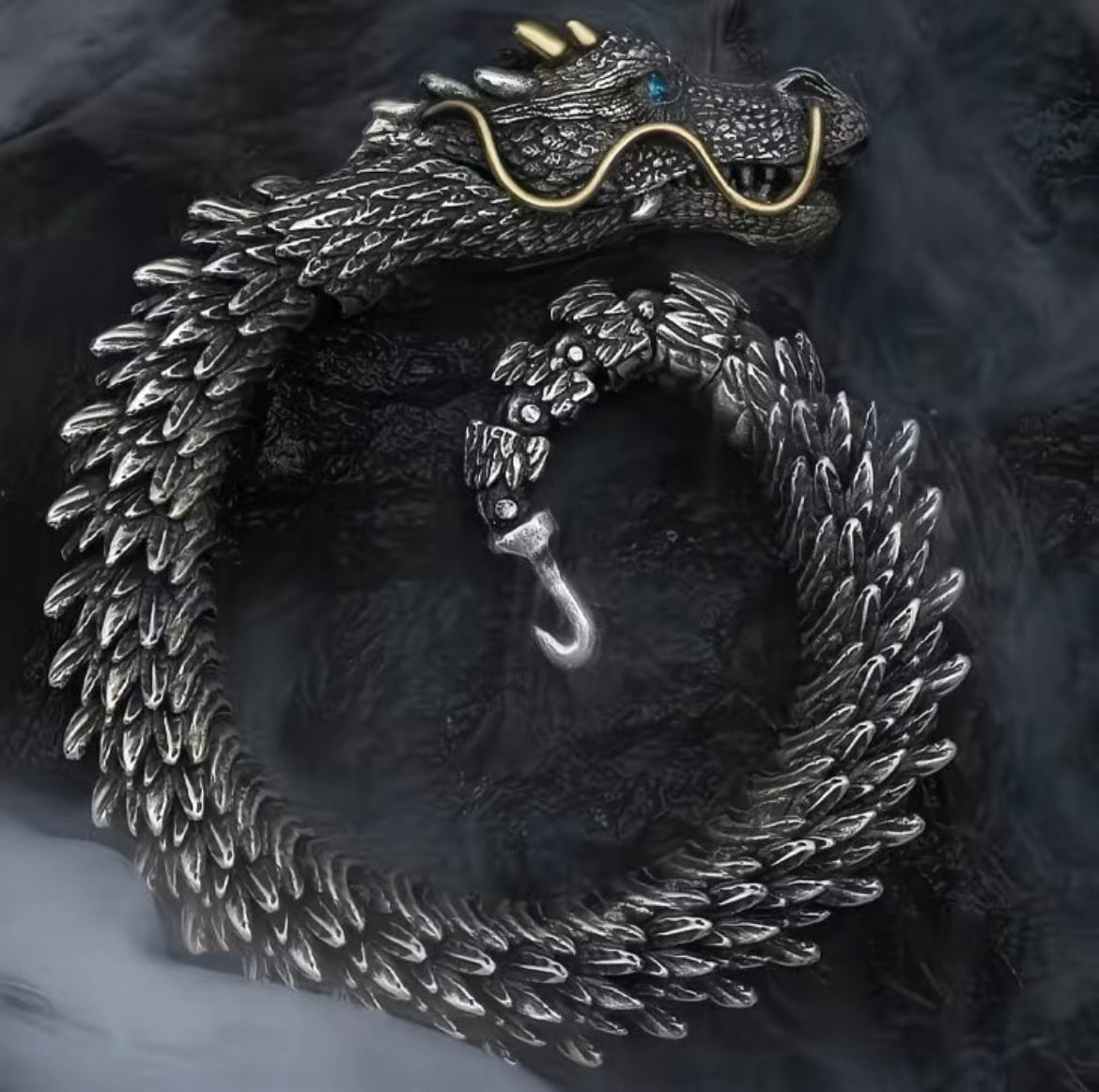 Water Dragon Bracelet - DAO&NATURE